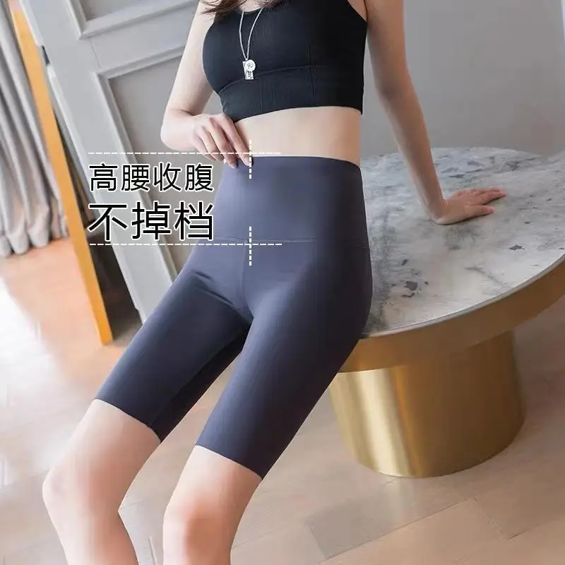 Black Pull-Up Leggings for Hip Lift & Tummy Control - Image 2