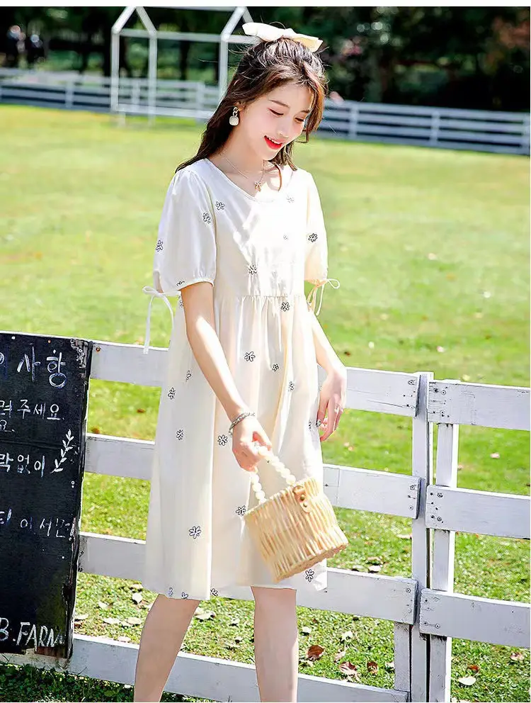 Maternity Dress 2022 Embroidered Floral White — feature 7