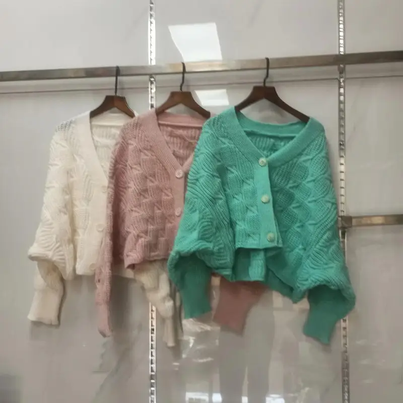 Women Pink Knitted V-Neck Cardigan Coat 2023 — feature 2