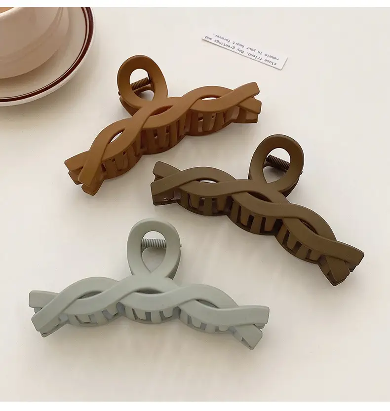 Elegant Hair Clip for Women Large Braided Style — feature 8