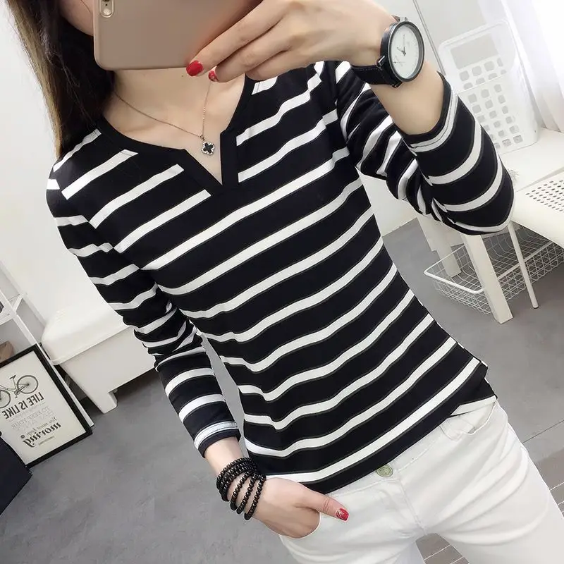 2025 Striped V-Neck Long Sleeve T-Shirt Black White - Image 9