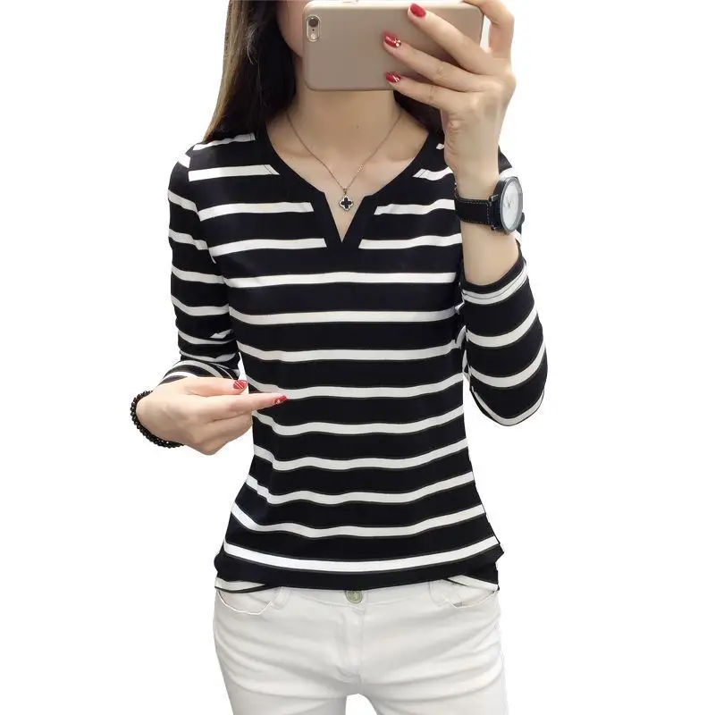 2025 Striped V-Neck Long Sleeve T-Shirt Black White - Image 13