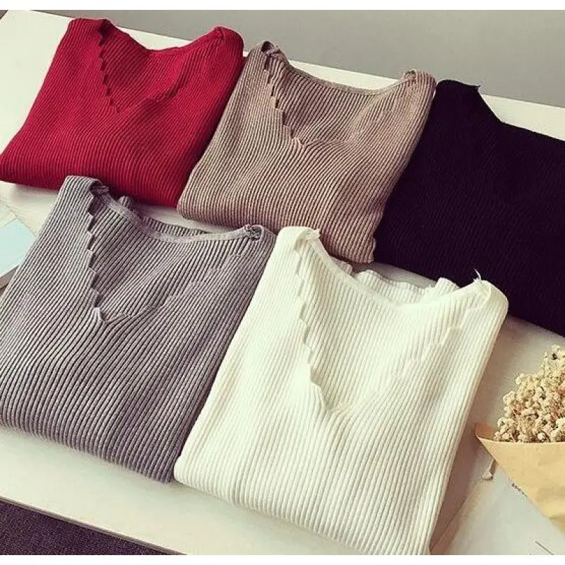 Women's V-neck Long Sleeve Pullover Sweater Cream