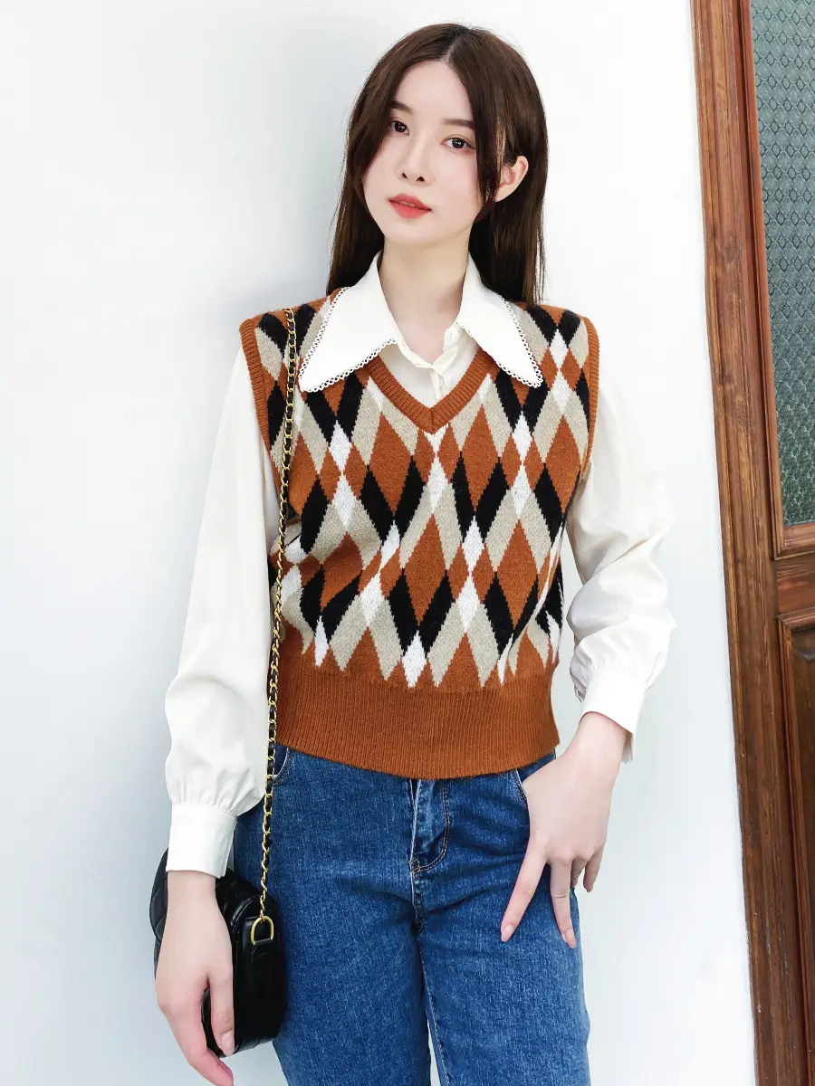 Women Jacquard Knitted V-Neck Vest Orange White - Image 4