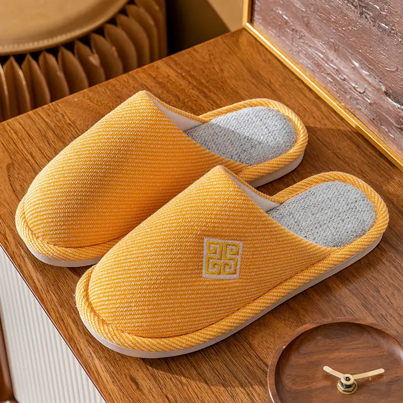 New Cotton Slippers for Women with Baotou Winter Non-Slip Soft Bottom Indoor Autumn and Winter Warm Couple Silent Cotton Slippers for Men