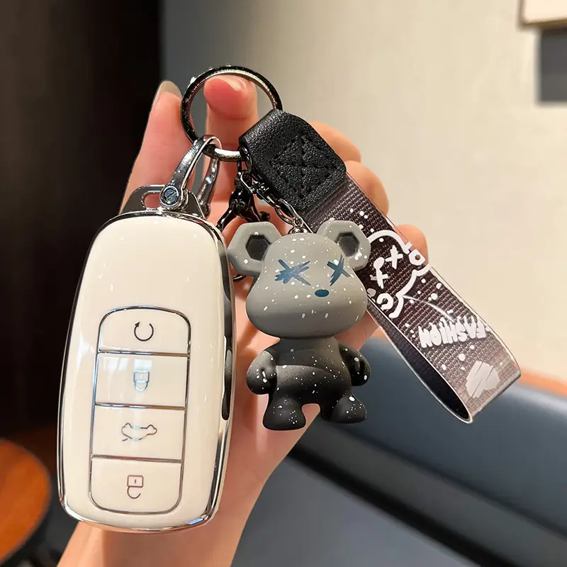 Chery H-Smart 4 Key [Single Shell White] + Grey Violence Bear Pendant