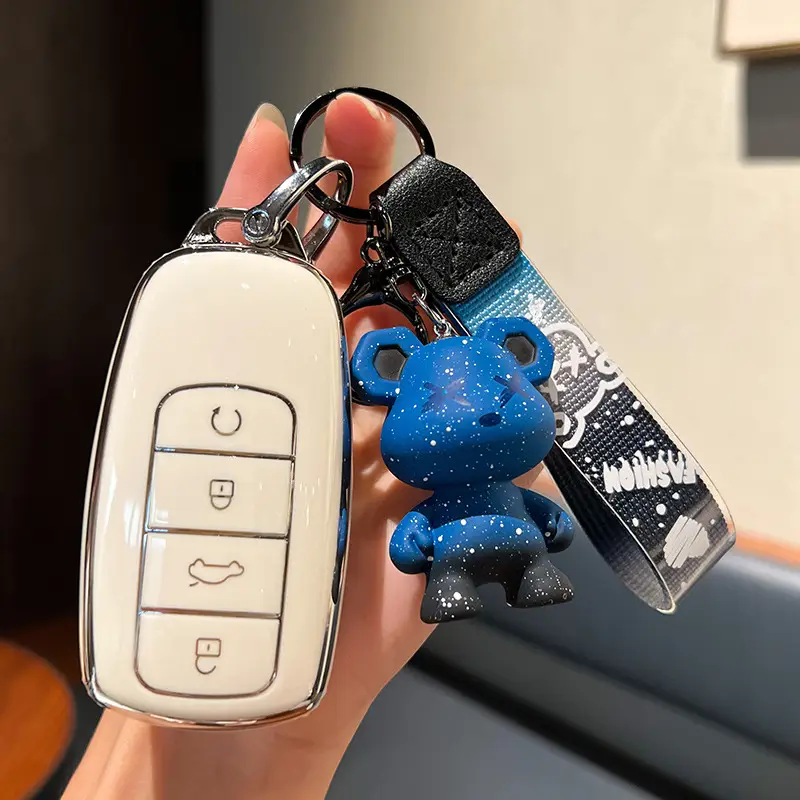 Chery H-Smart 4 Key [Single Shell White] + Blue Violence Bear Pendant