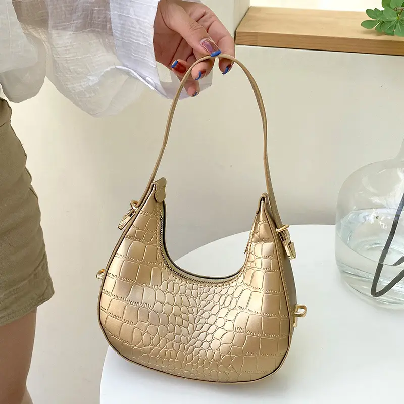 2025 New Women's Crocodile Pattern Shoulder Bag Mint Green - Image 8