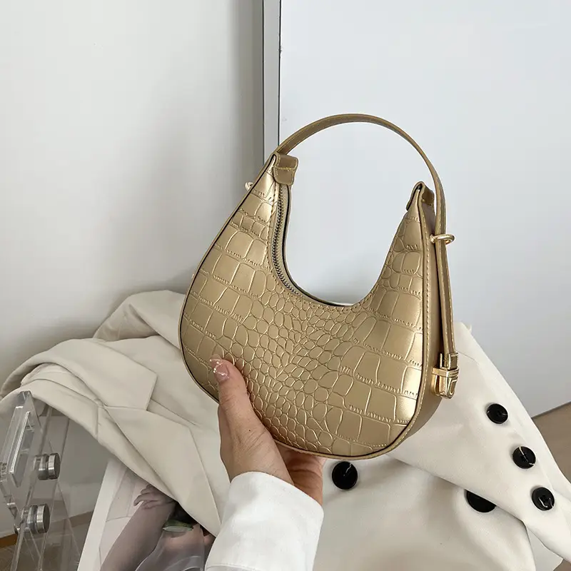 2025 New Women's Crocodile Pattern Shoulder Bag Mint Green - Image 4