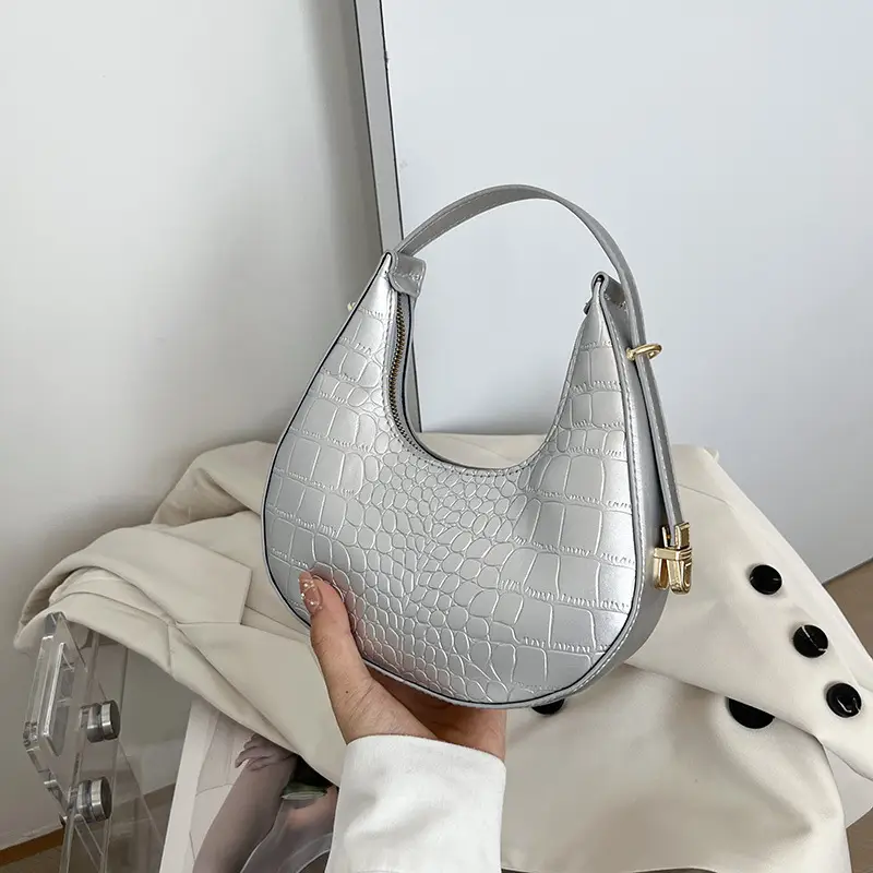 2025 New Women's Crocodile Pattern Shoulder Bag Mint Green - Image 5