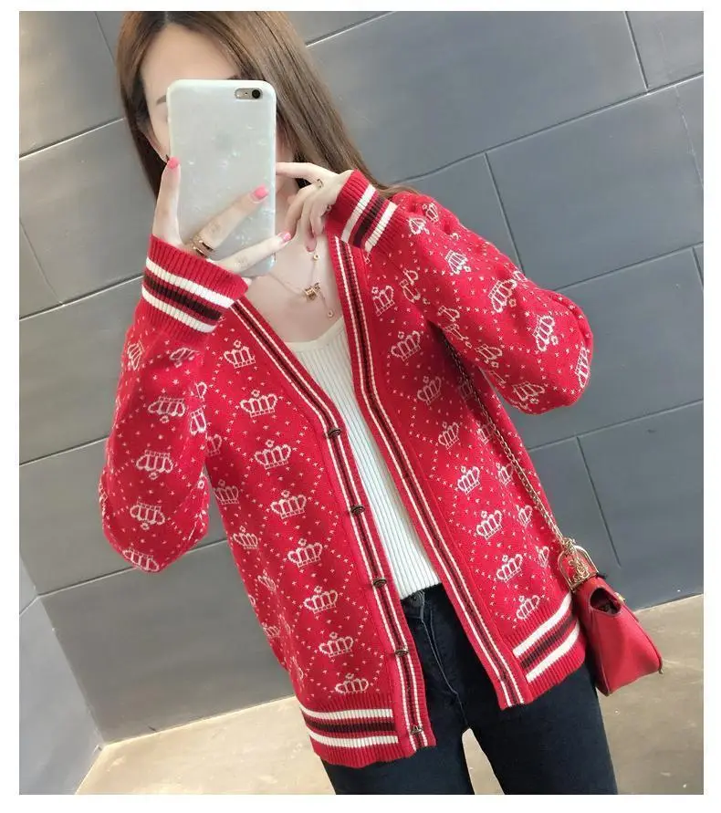Women's Knitted Short Sweater Coat White Red Stripes 2023 — feature 10