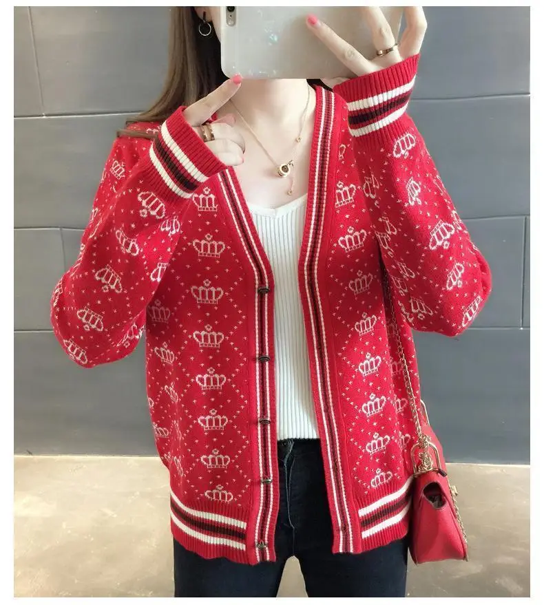 Women's Knitted Short Sweater Coat White Red Stripes 2023 — feature 11