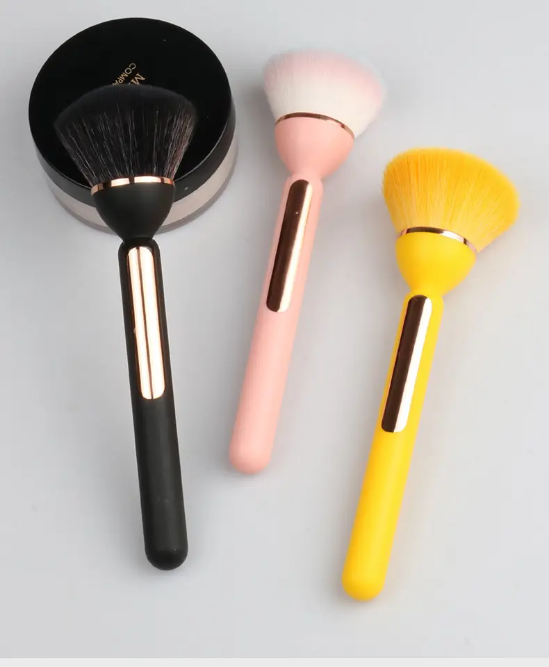 Yasna New Lotus Single Powder Makeup Brush Soft 360 β feature 15