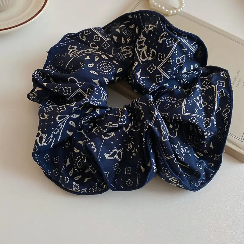 Elegant Mesh Hair Clip with Floral Design - Image 20