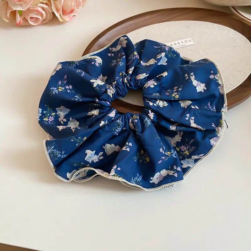 Elegant Mesh Hair Clip with Floral Design - Image 22
