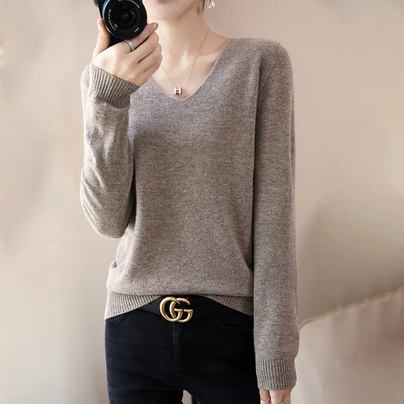 Women V-neck sweater long sleeve brown autumn wear