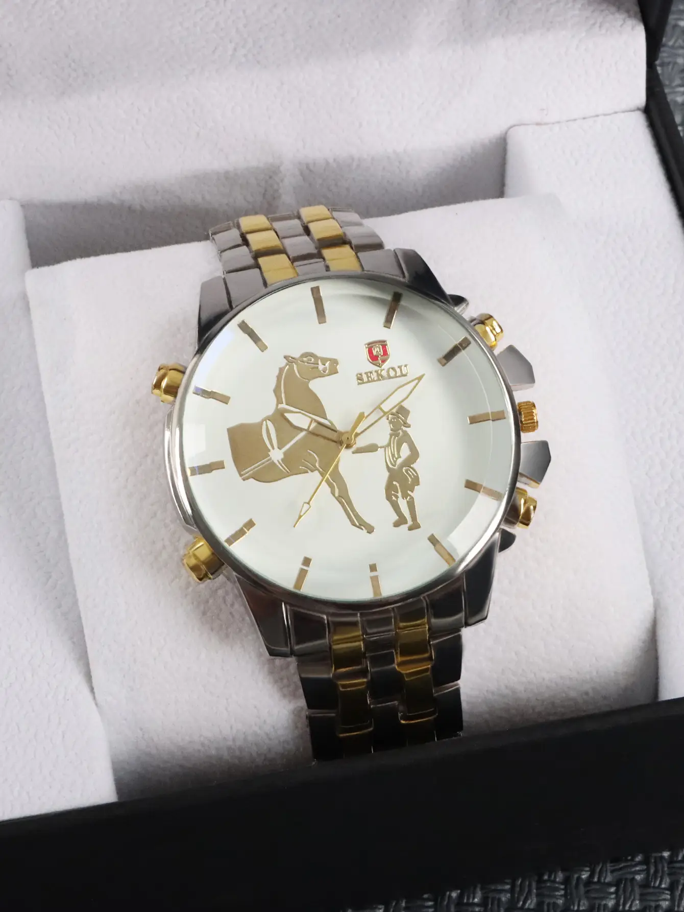 Cross-Border Fashion Men's Quartz Watch Gold-Tone Alloy — feature 3
