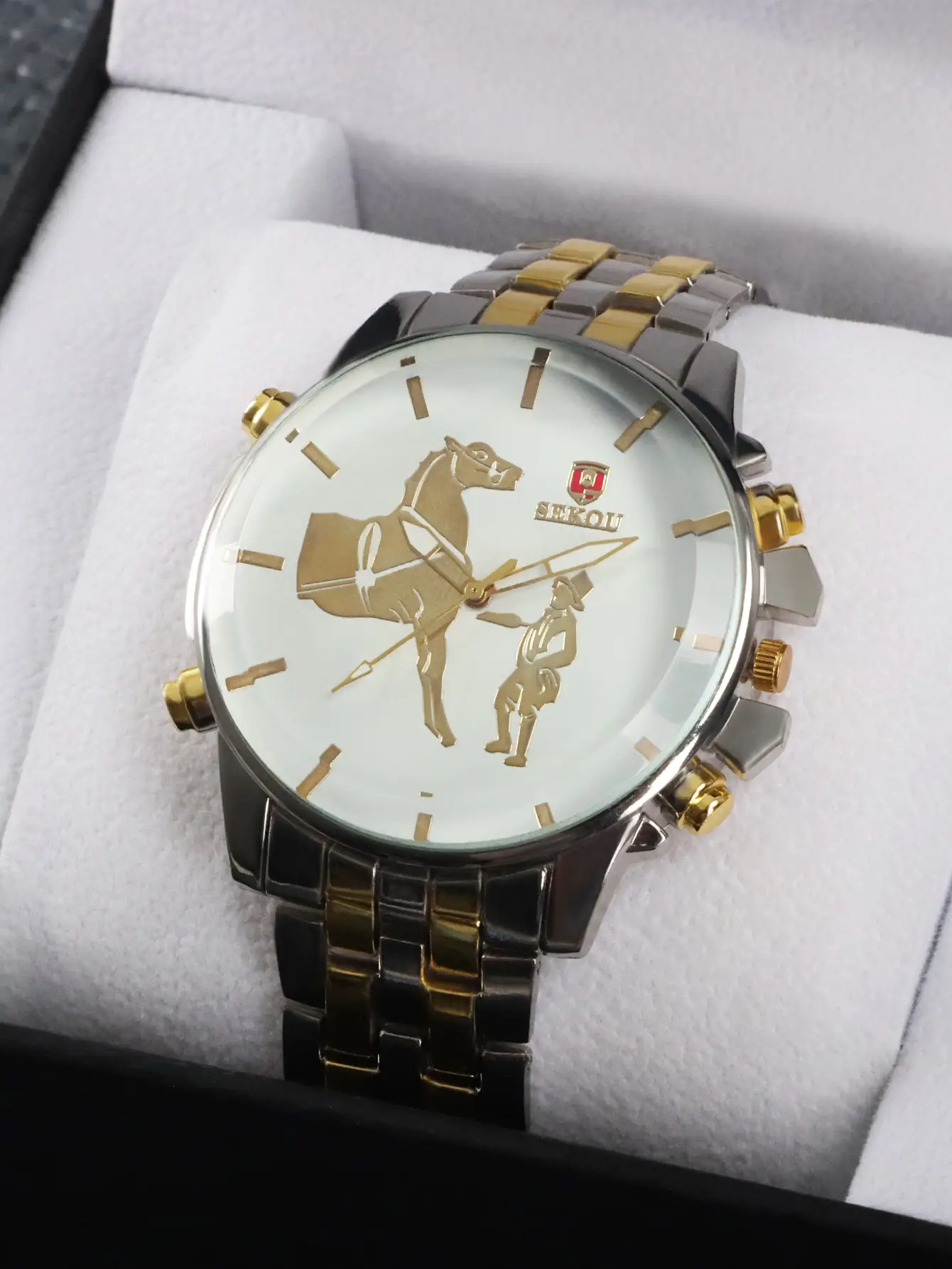 Cross-Border Fashion Men's Quartz Watch Gold-Tone Alloy — feature 4