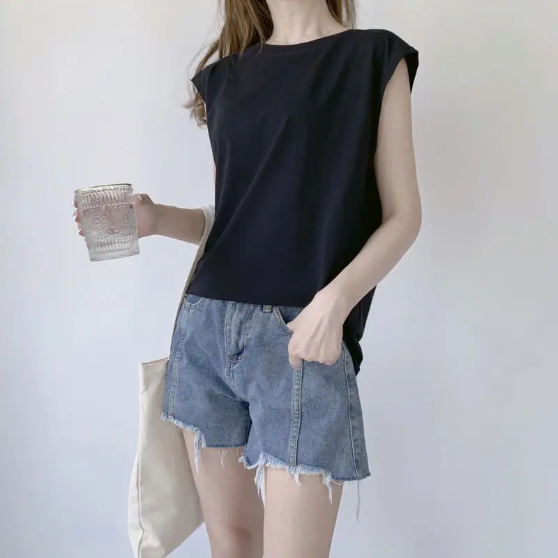 2025 White Sleeveless Vest for Women Loose Round Neck — feature 14