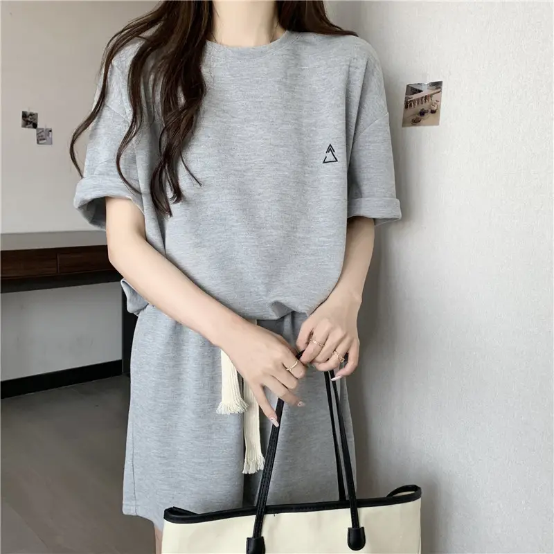 Women Grey T-Shirt Shorts Set Large Summer Wear — feature 14