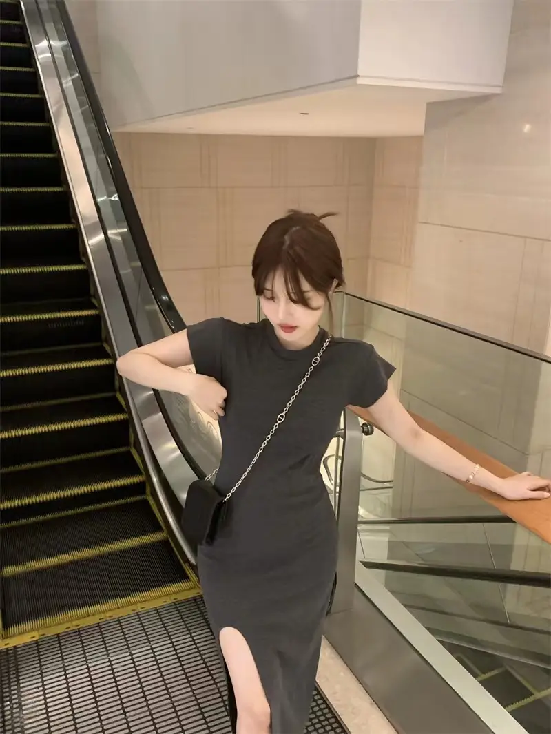 Women Black Split Knee-length Dress Summer 2025 — feature 2