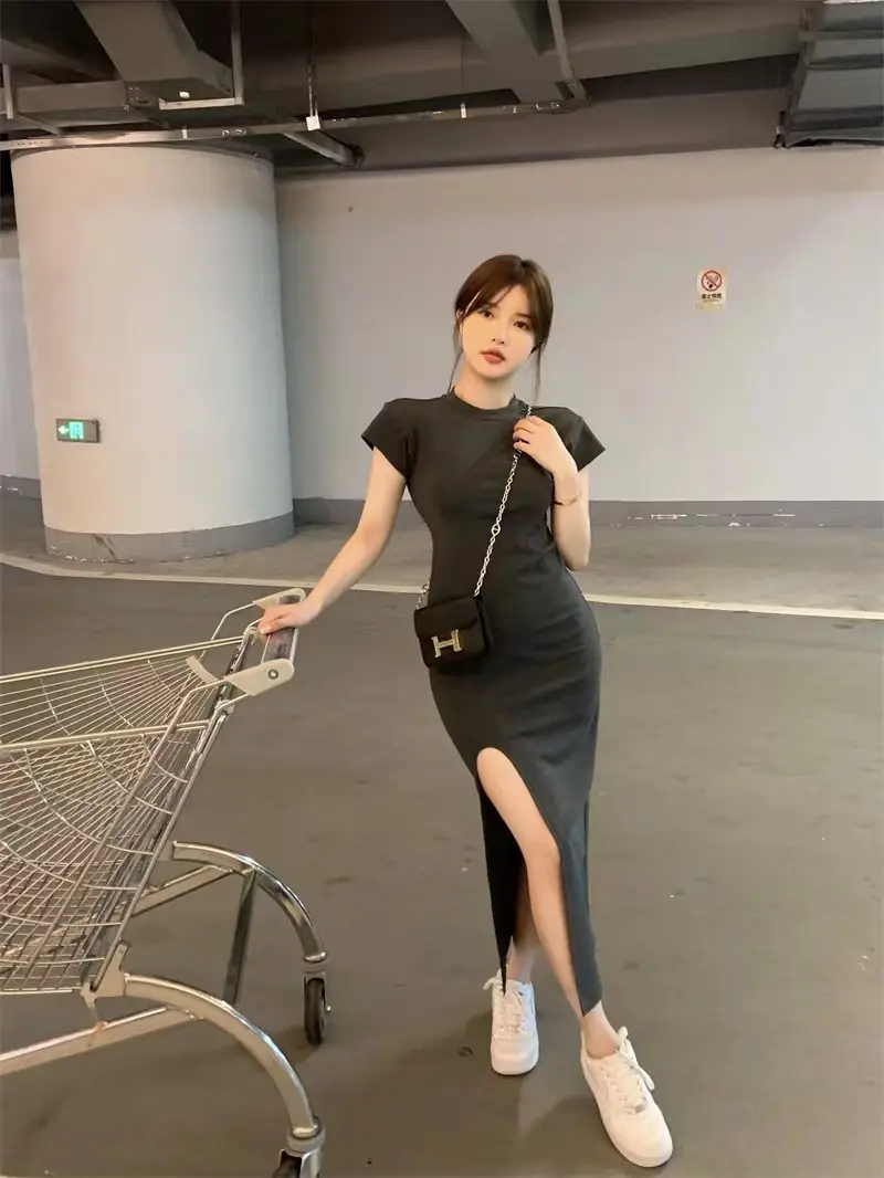 Women Black Split Knee-length Dress Summer 2025 — feature 5