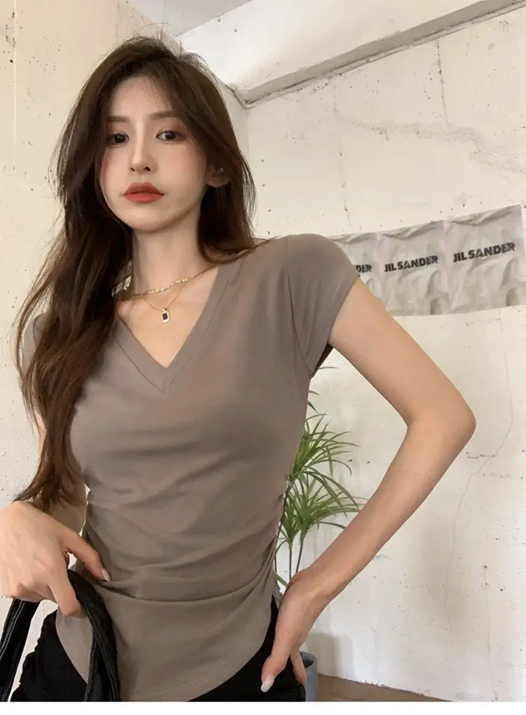 Women V-Neck Black T-Shirt Slim Fit 2025 Summer — feature 5