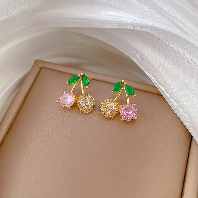Real Gold Cherry Pink Diamond Necklace with Earrings β feature 13