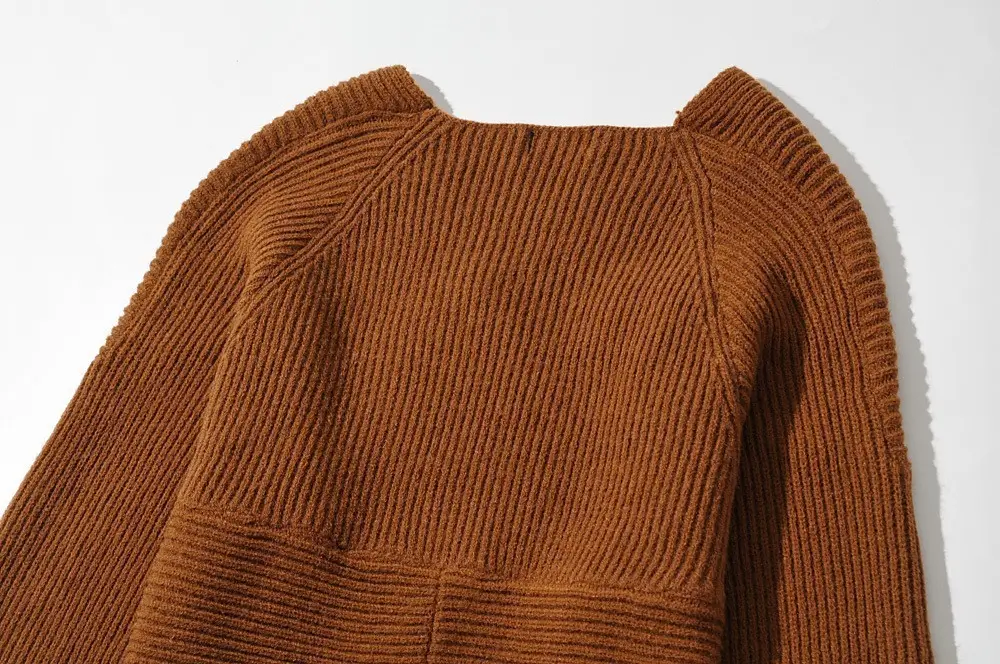 White Cross Neck Knitted V Neck Sweater Long Sleeve — feature 44
