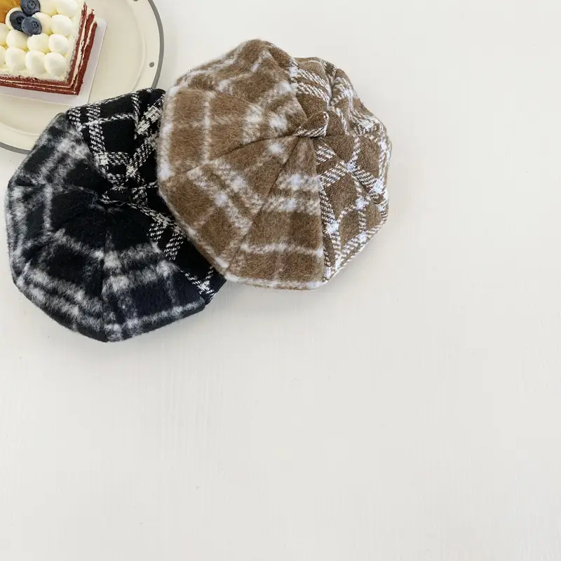 Black Plaid Woolen Hexagonal Cap for Girls