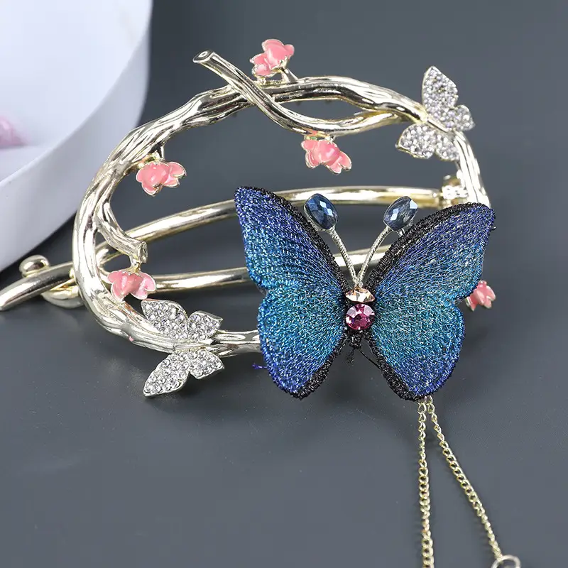 Embroidered Butterfly Hairpin for Women — feature 5