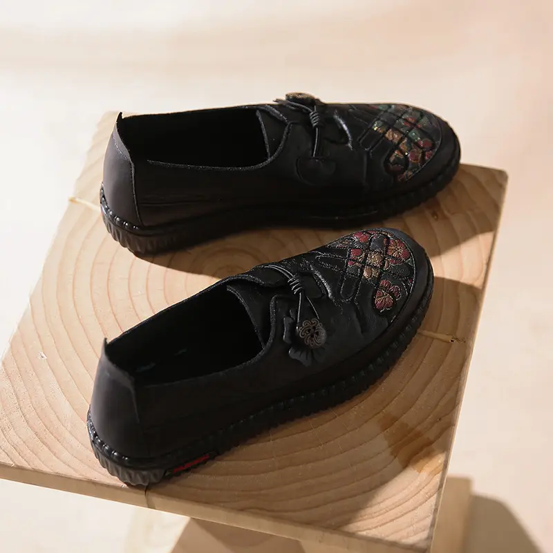 Spring and Autumn New Women's Single Shoes Old Beijing Cloth Shoes Non-slip Soft Sole Comfortable Casual Middle-aged and Elderly Slip-on Shoes for Mother - Image 5