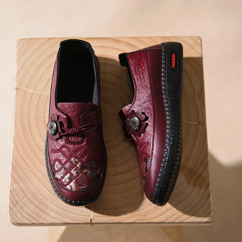 Spring and Autumn New Women's Single Shoes Old Beijing Cloth Shoes Non-slip Soft Sole Comfortable Casual Middle-aged and Elderly Slip-on Shoes for Mother - Image 6
