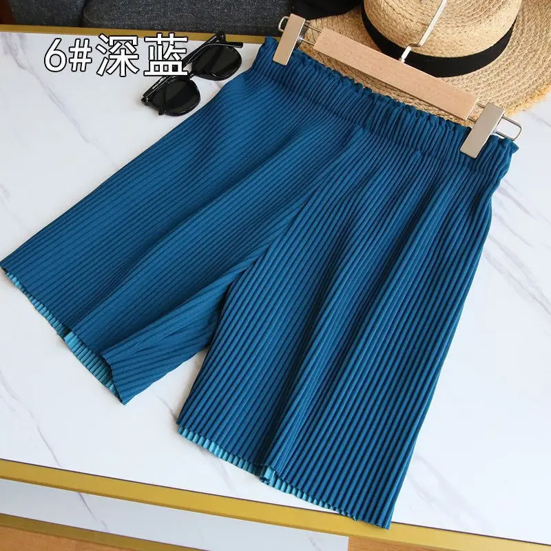 Women 3 Beige Wide Leg Shorts Mid Length Slimming - Image 11
