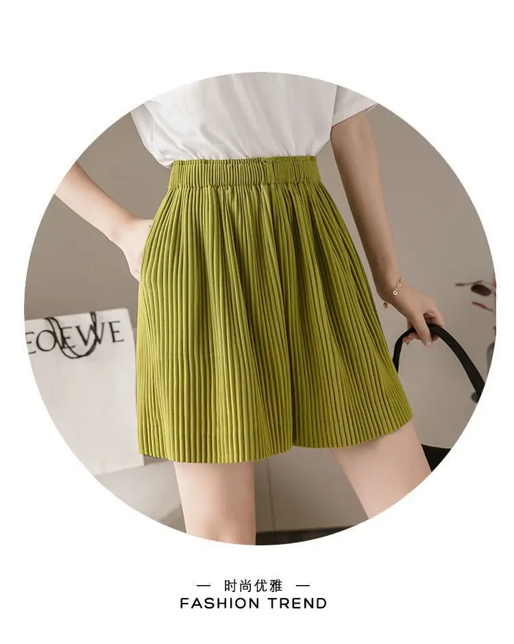 Women 3 Beige Wide Leg Shorts Mid Length Slimming — feature 15