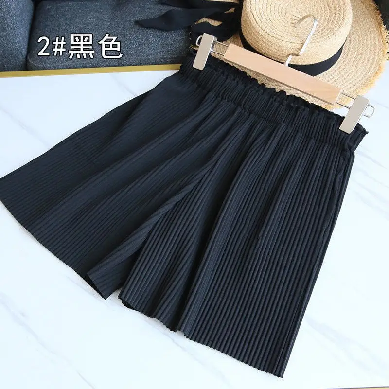 Women 3 Beige Wide Leg Shorts Mid Length Slimming — feature 21