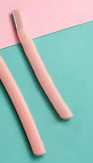 Pink Anti-Scratch Eyebrow Knife Set for Women - Image 10