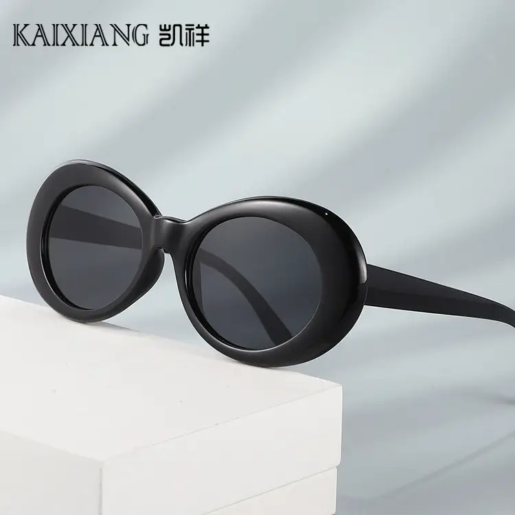 Red Oval Sunglasses for Men Women Fashion Travel - Image 9