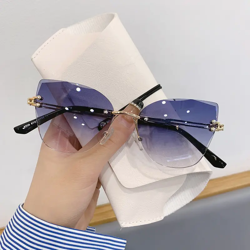 Cat Eye Gradient Sunglasses Gold Frame Europe US - Image 8