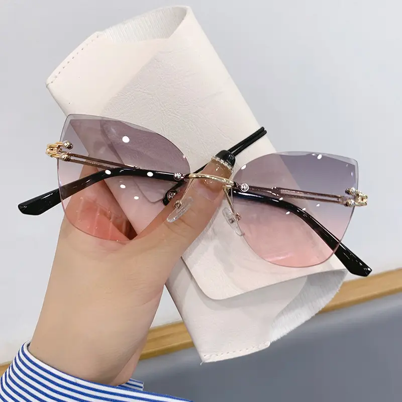 Cat Eye Gradient Sunglasses Gold Frame Europe US