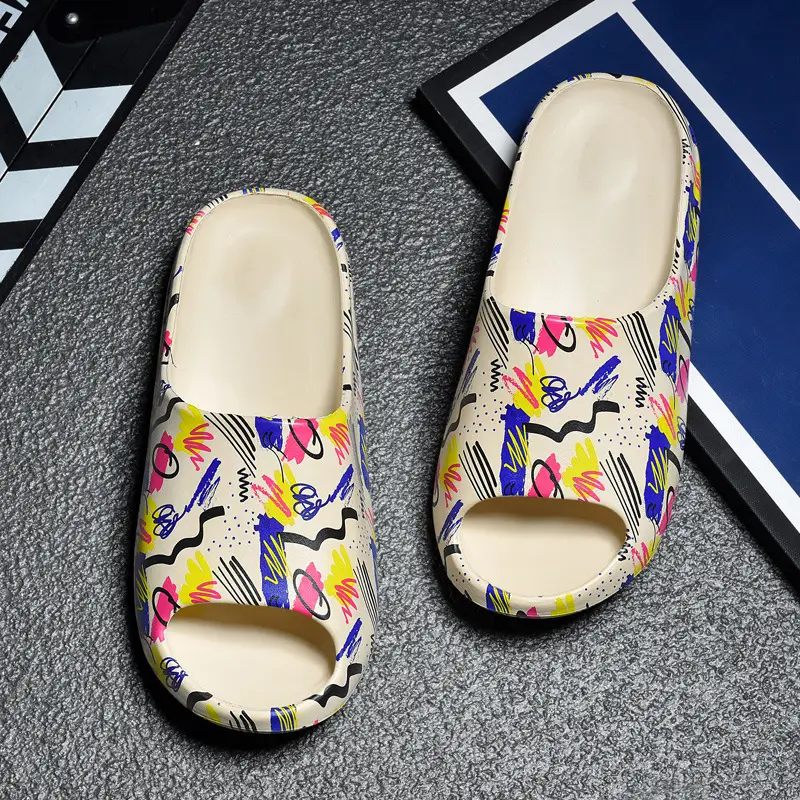 Fujian Men's Colorful Abstract Flip Flops