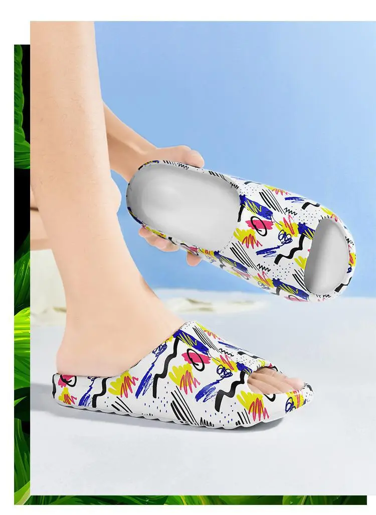 Fujian Men's Colorful Abstract Flip Flops — feature 1