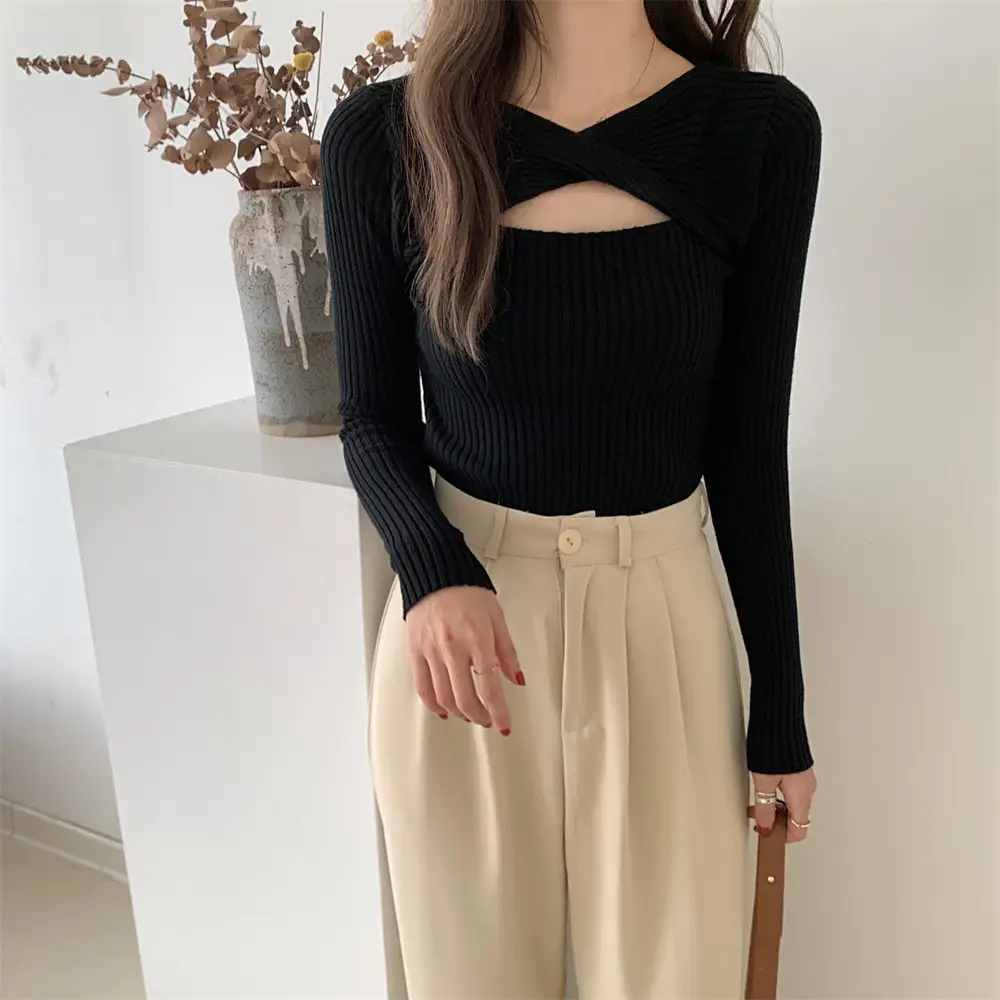Women Knit V-Neck Top Apricot 2025 Spring - Image 11
