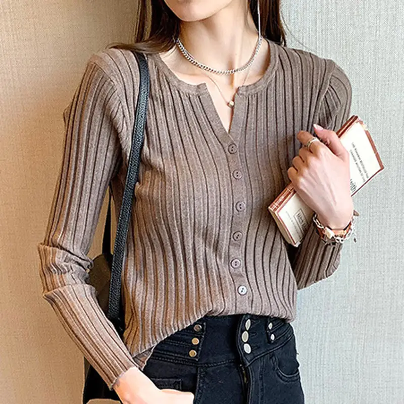 Women's V-Neck Cardigan Apricot Base 2022 Winter - Image 4
