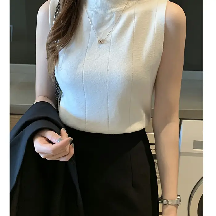 Women's Blue Sleeveless Half-High Collar Knitted Shirt - Image 4