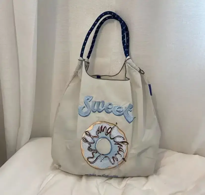 New Donut Women's Embroidered Shoulder Bag - Image 2