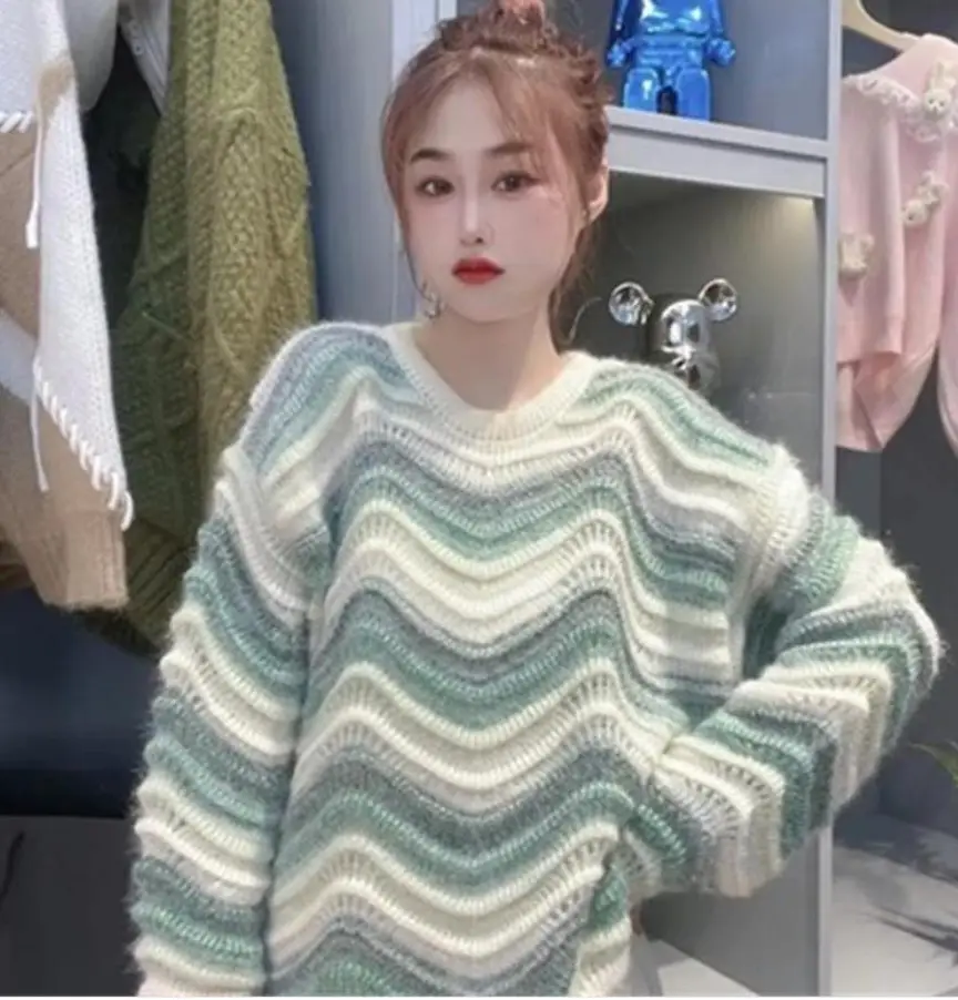 Women's Colorful Knitted Loose Sweater Spring Fall Age-Reducing