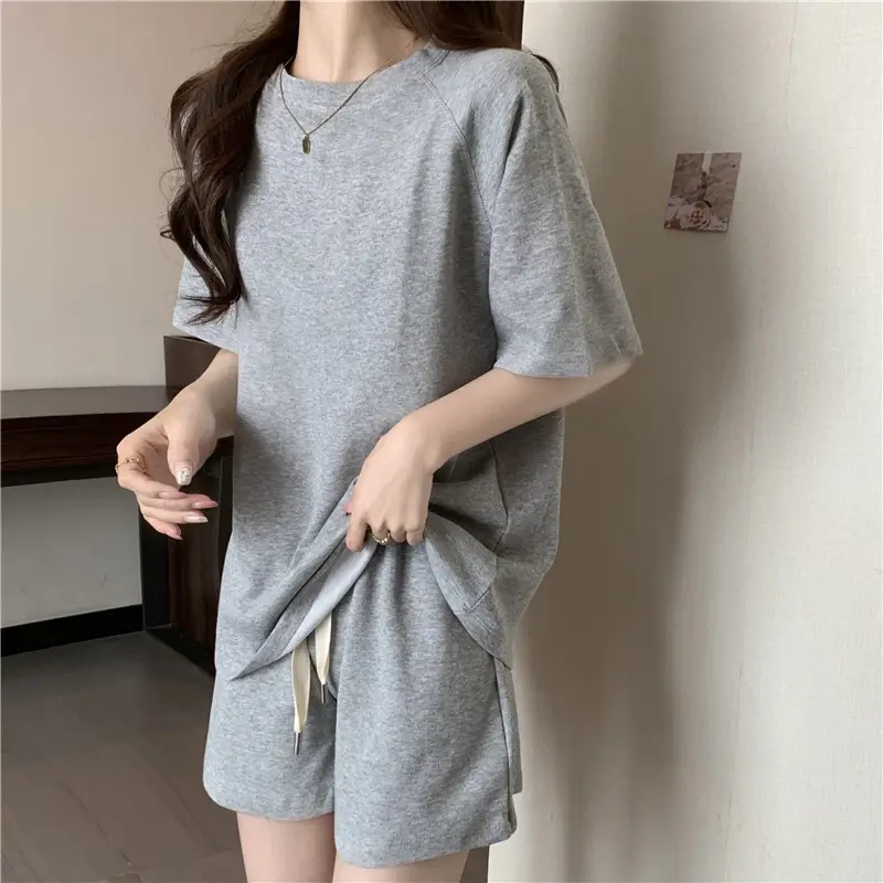 Women Summer Loose Slimming Shorts Set Solid Color — feature 3