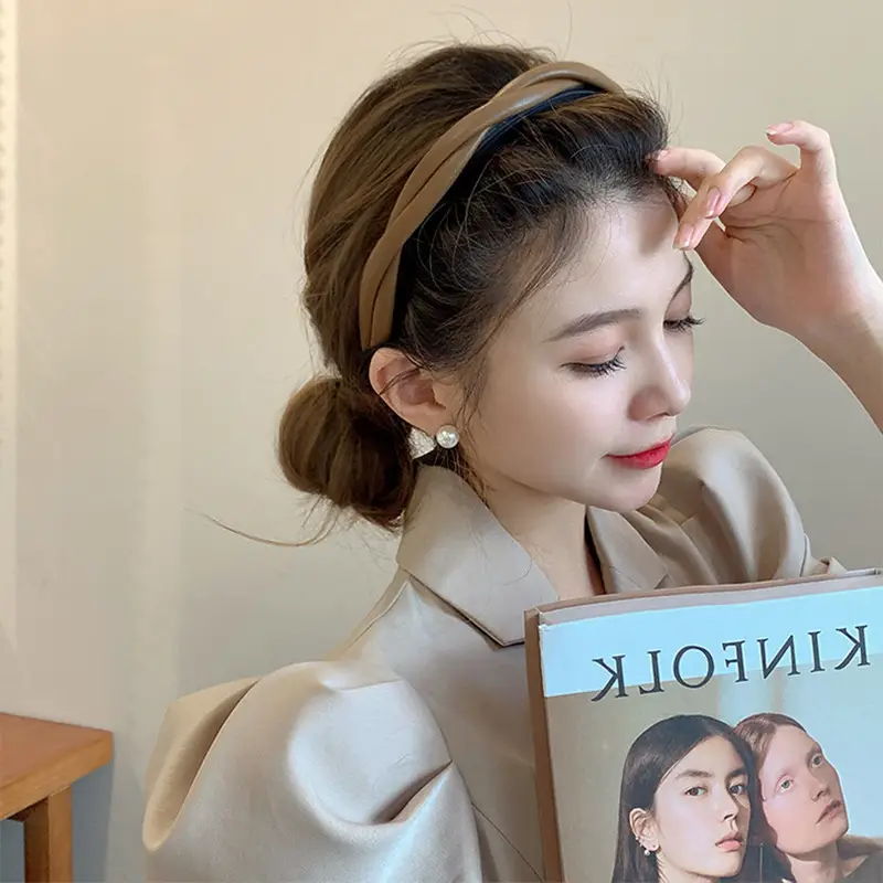 Women's Korean Cross Twist Hairband Summer 2022 - Image 6
