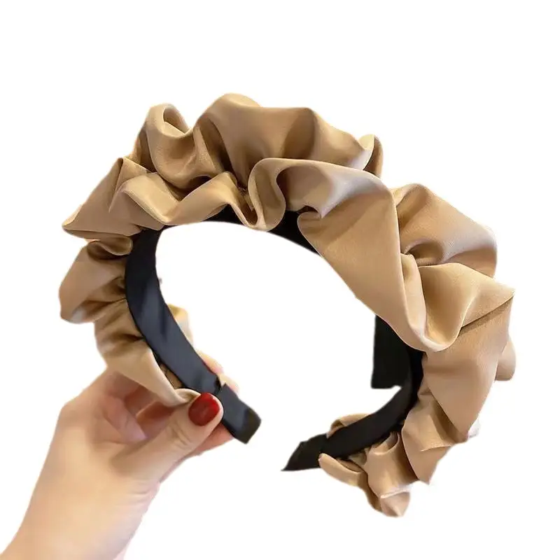 Red Skull Top Pleated Hairband for Women - Image 9